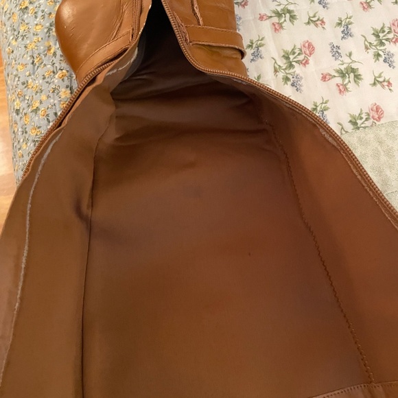 🧡 Two Lips Knee High Boots with 4 inch Heel - Picture 4 of 13